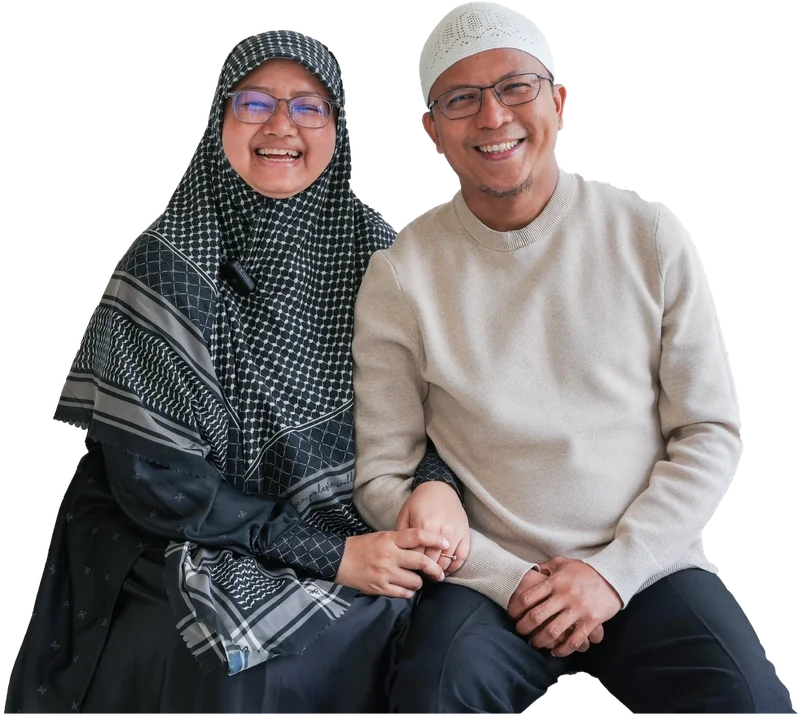 Ustadz Fatih Karim dan Ummu Sajjad, penghuni Karim Residence Trihanggo
